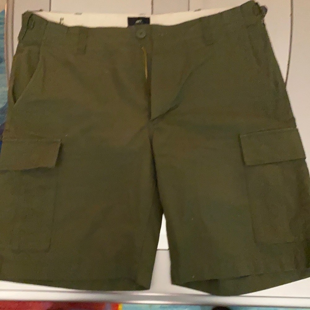 NWOT fantastic Industrial OBEY cargo shorts🔥🔥